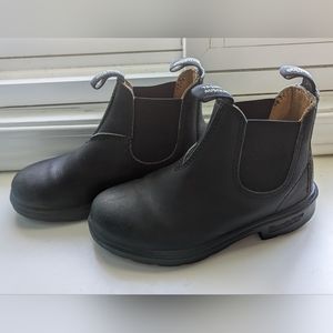 Kids blundstone